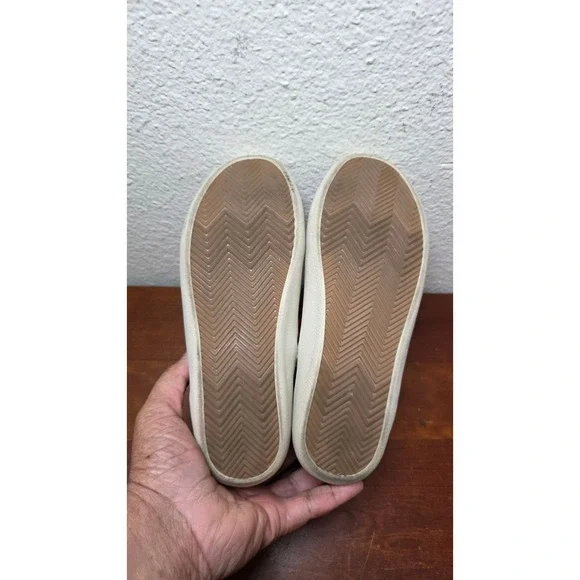 Steve Madden Bumping White High-Top Sneakers Red Laces & Leopard Accent Size 5 - Picture 6 of 8